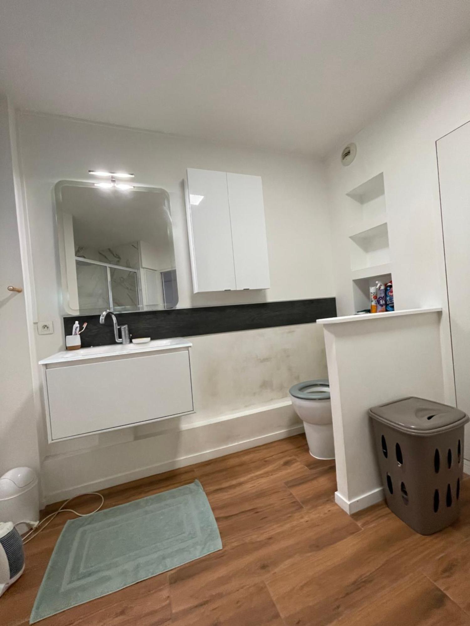 Appartement En Centre Ville 70M2 Reims Exterior photo